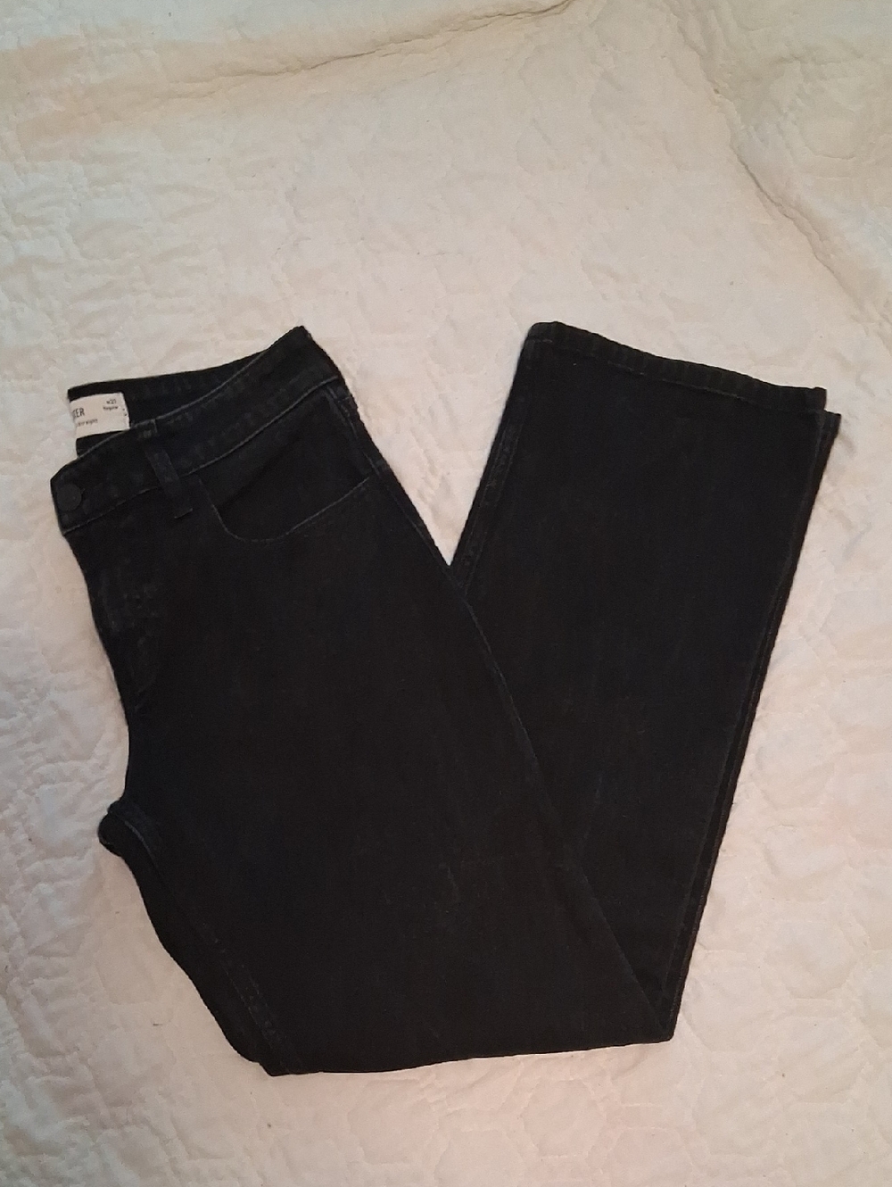 Hollister Black Low-Rise Relaxed Straight Jeans